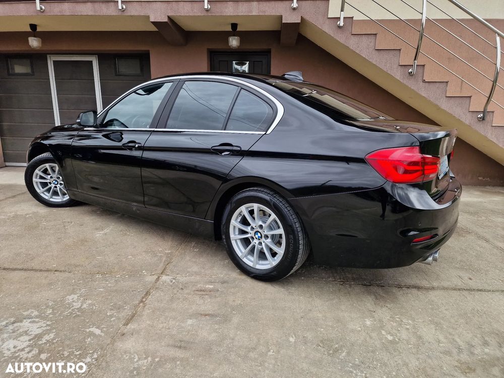 BMW Seria 3 320d Aut. Efficient Dynamics Edition Blue Perf. Luxury Line - 26