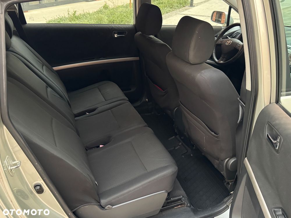 Toyota Corolla Verso 2.0 D-4D Terra 7os - 13