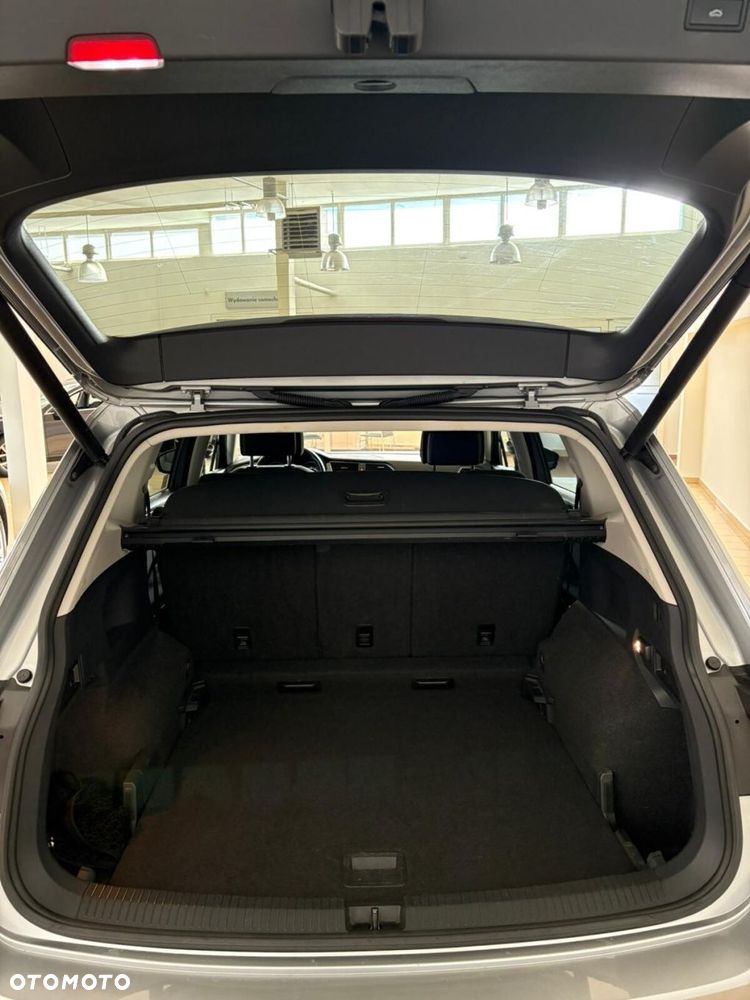 Volkswagen Tiguan Allspace 2.0 TDI SCR Comfortline DSG - 26