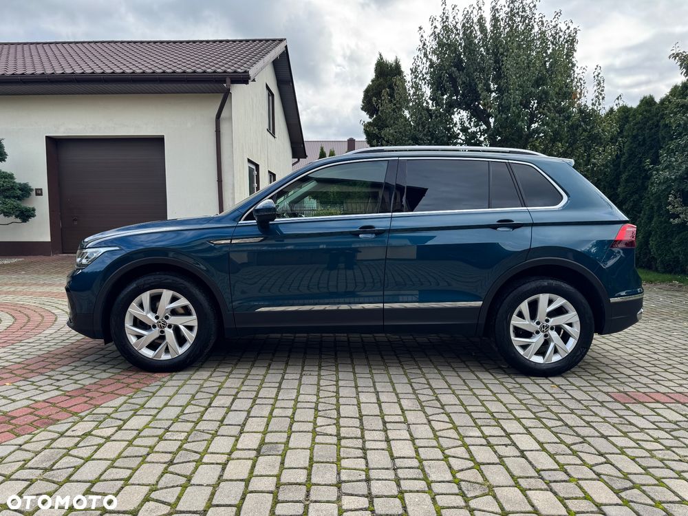 Volkswagen Tiguan 2.0 TSI 4Mot Elegance DSG - 2