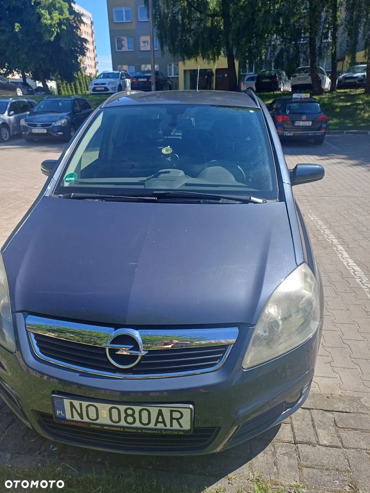 Opel Zafira - 1