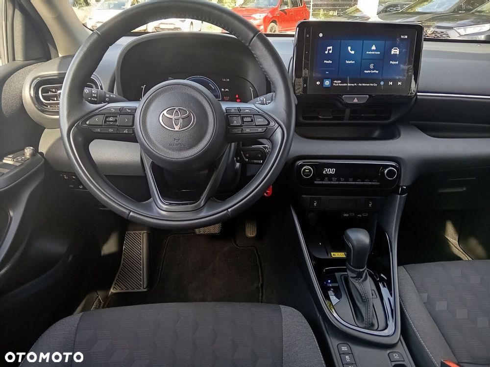 Toyota Yaris Hybrid 1.5 Style - 12