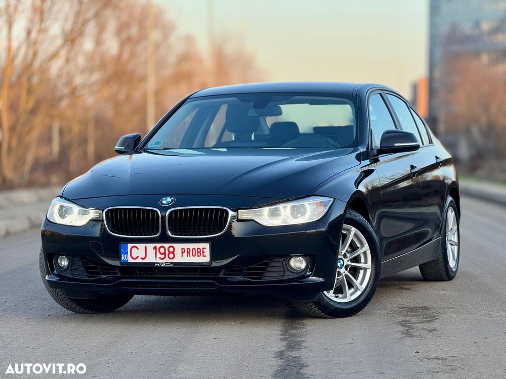 BMW Seria 3 320i Aut. - 1