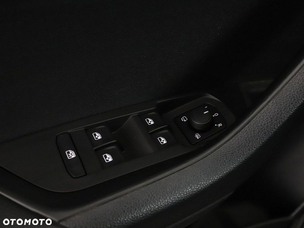 Skoda Karoq 1.0 TSI 4x2 Ambition - 35