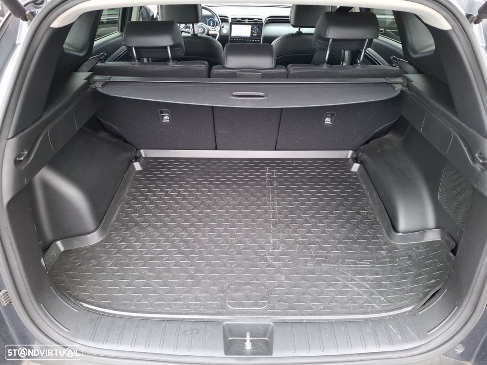 Hyundai Tucson 1.6 CRDi Vanguard DCT - 24