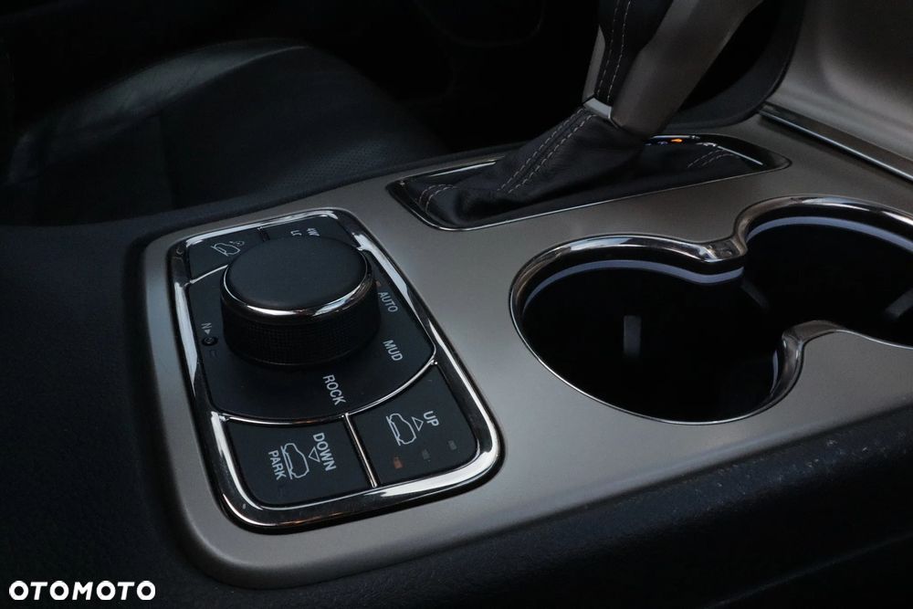 Jeep Grand Cherokee 3.0 CRD Summit - 12