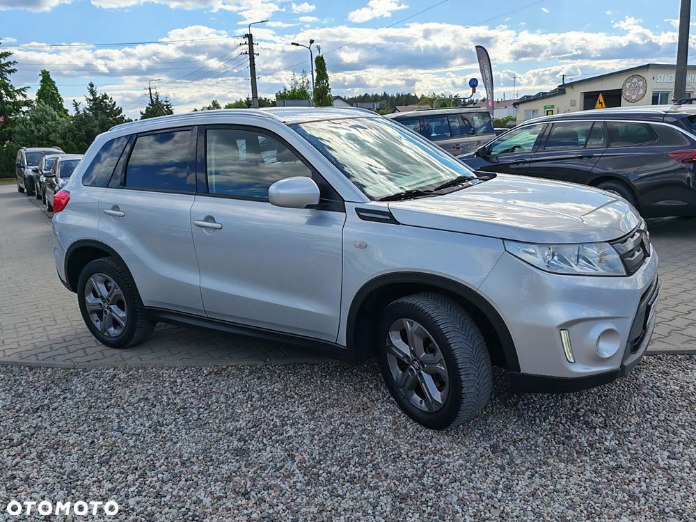 Suzuki Vitara 1.6 Comfort 4WD - 12