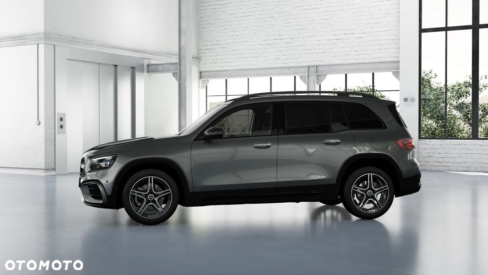 Mercedes-Benz GLB 200 AMG Line 7G-DCT - 2