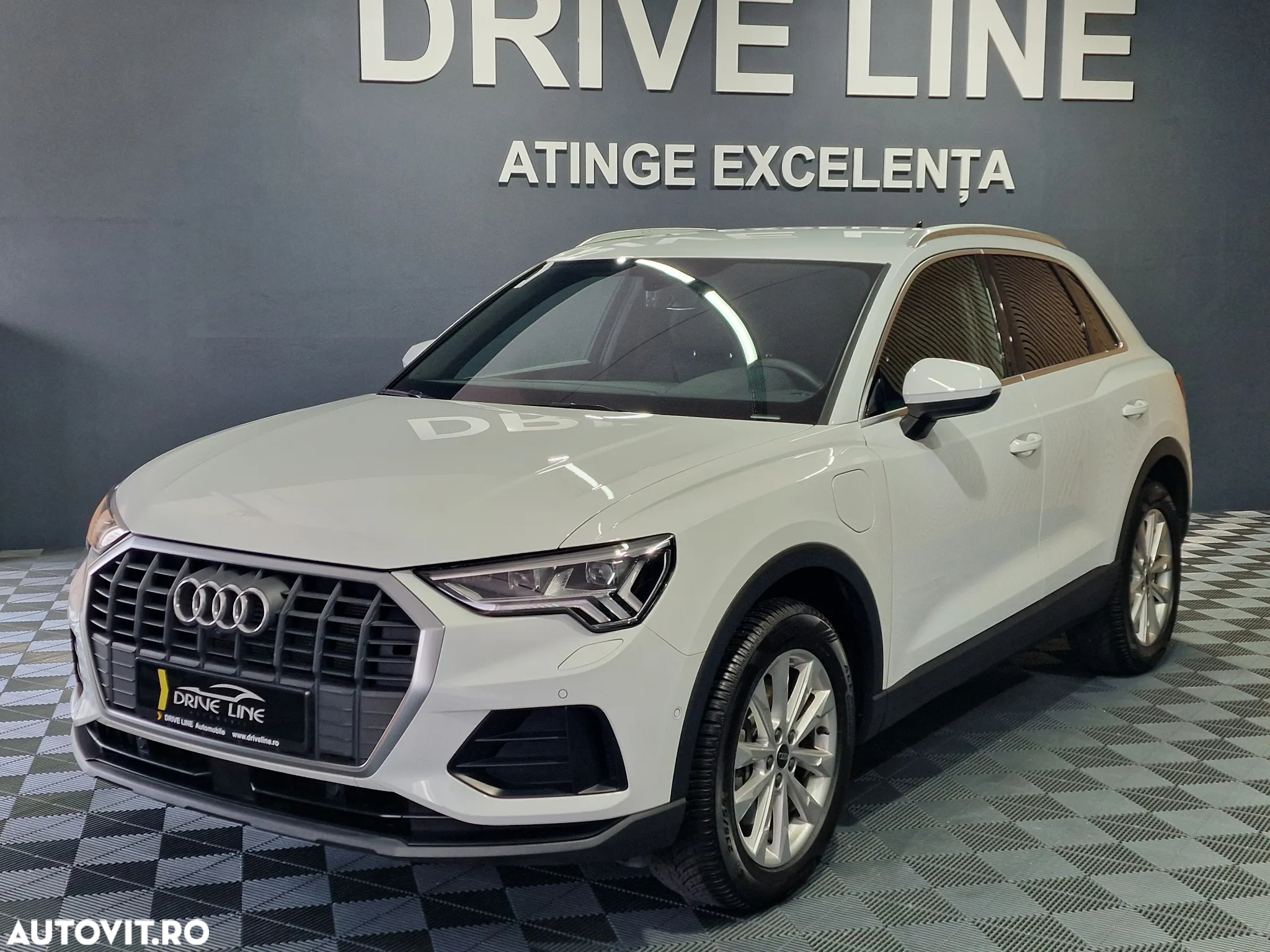 Audi Q3 1.4 45 TFSI e PHEV S Line - 2