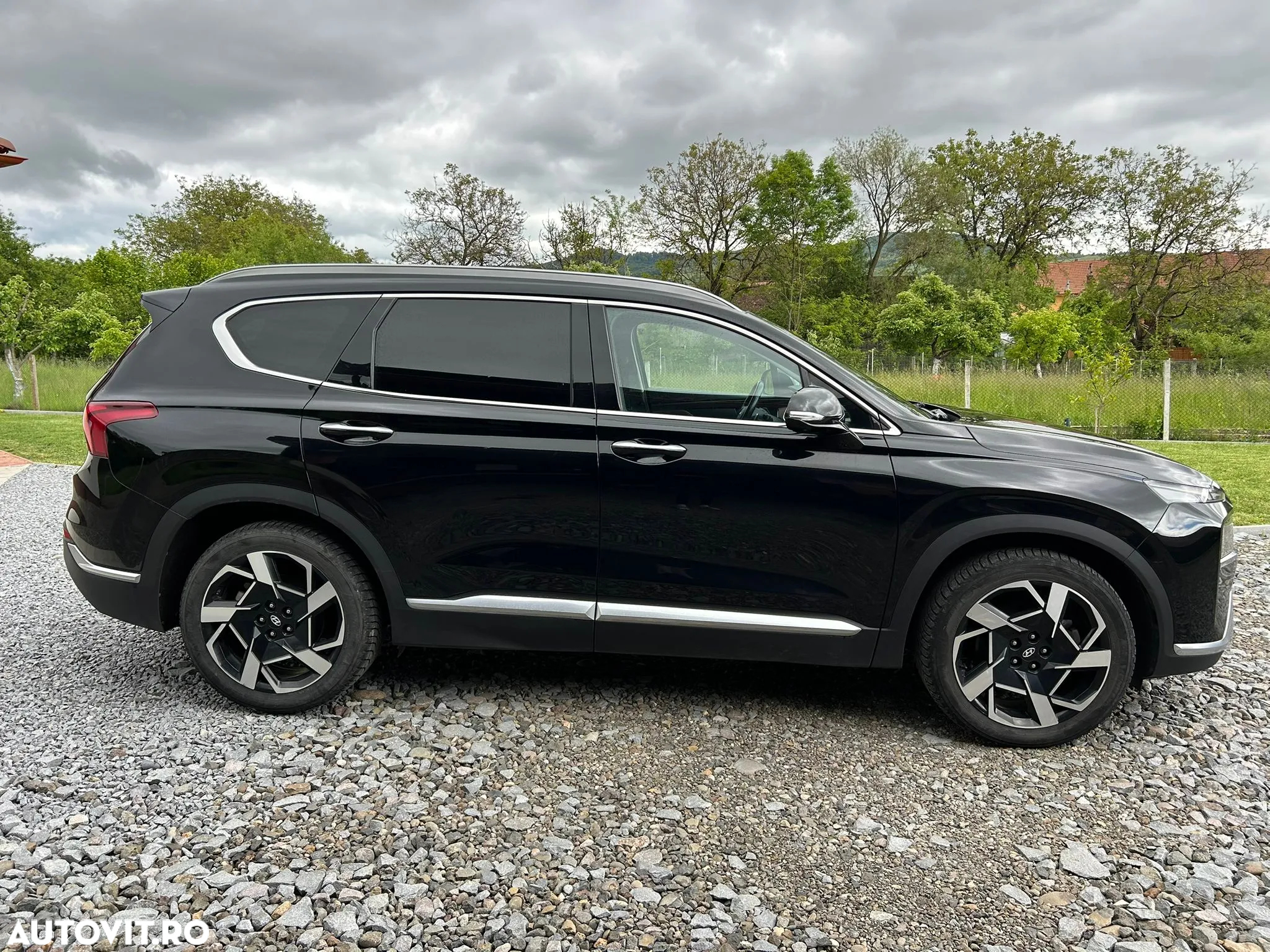 Hyundai Santa Fe 2.2 CRDi 4WD 8AT Luxury - 4