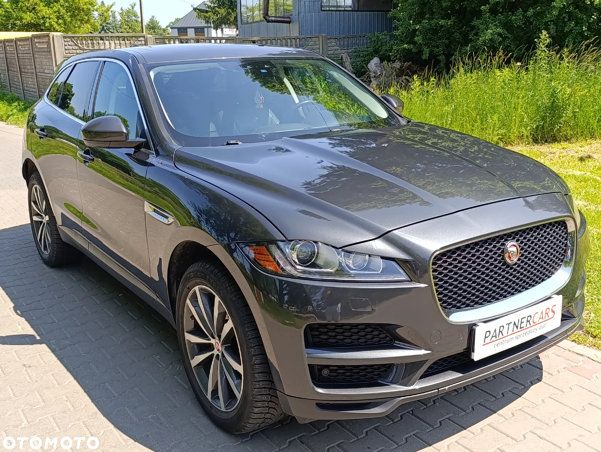 Jaguar F-Pace 2.0 i4P AWD Prestige - 2