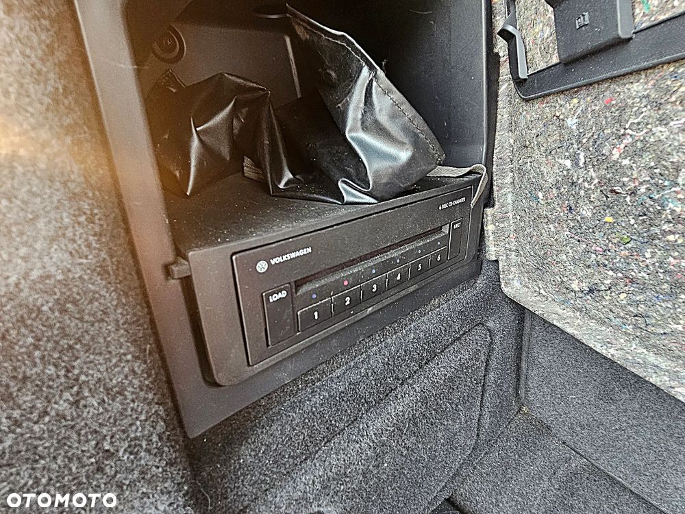 Volkswagen Sharan - 33