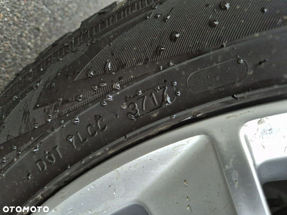 Volvo V90 D4 AWD Geartronic Momentum Pro - 9