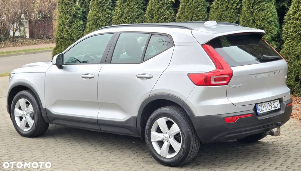 Volvo XC 40 D3 Momentum Core - 4