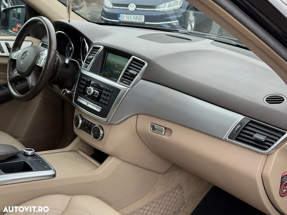 Mercedes-Benz ML 350 BlueTEC 4MATIC 7G-TRONIC - 11