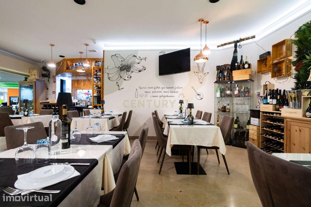 Restaurante à Venda no Centro Comercial da Portela - Grande imagem: 5/15