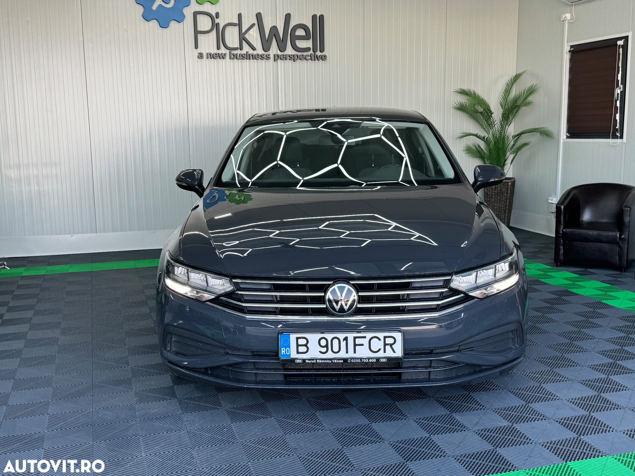 Volkswagen Passat Variant 2.0 TDI DSG Comfortline - 3