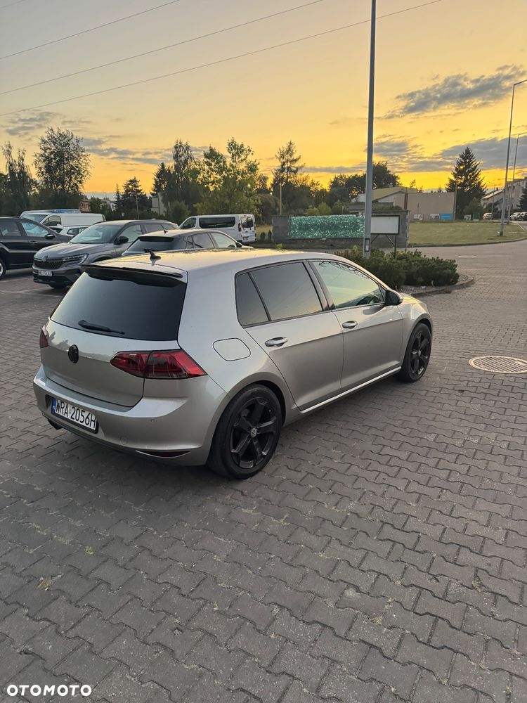 Volkswagen Golf 2.0 TDI SCR Highline - 7