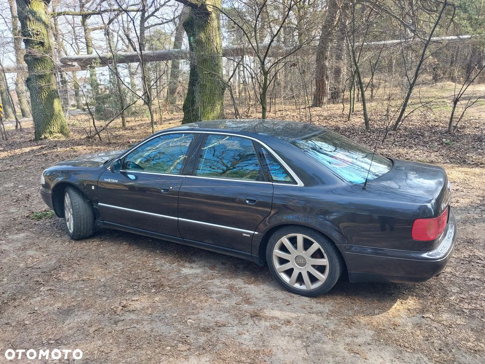 Audi A8 - 5