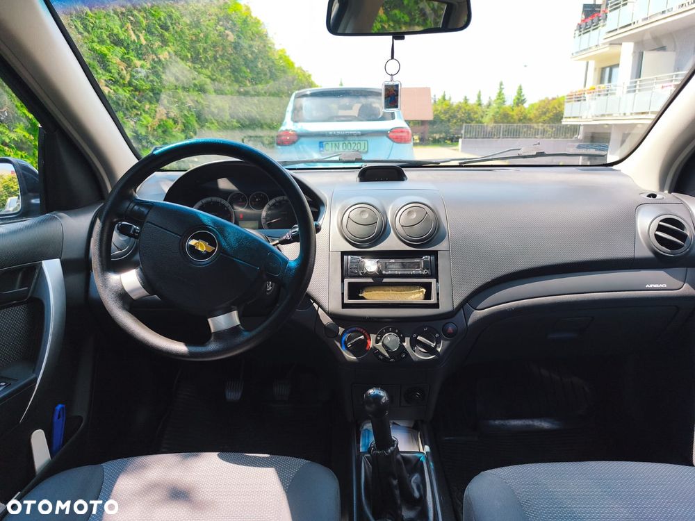 Chevrolet Aveo 1.2 LS - 4