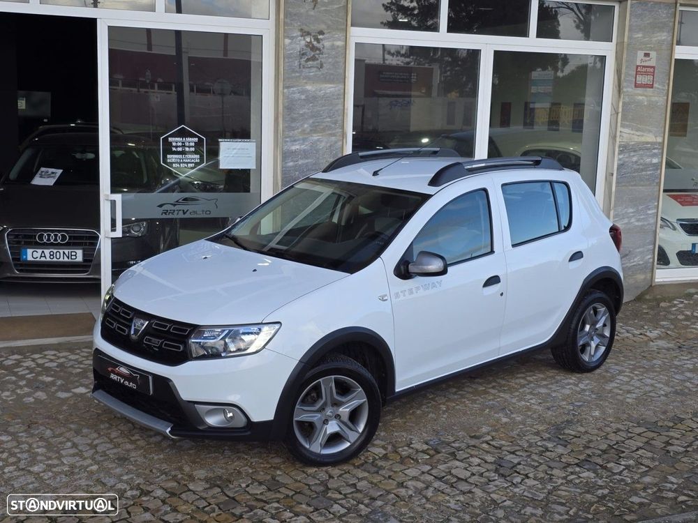 Dacia Sandero 0.9 TCe Stepway - 1