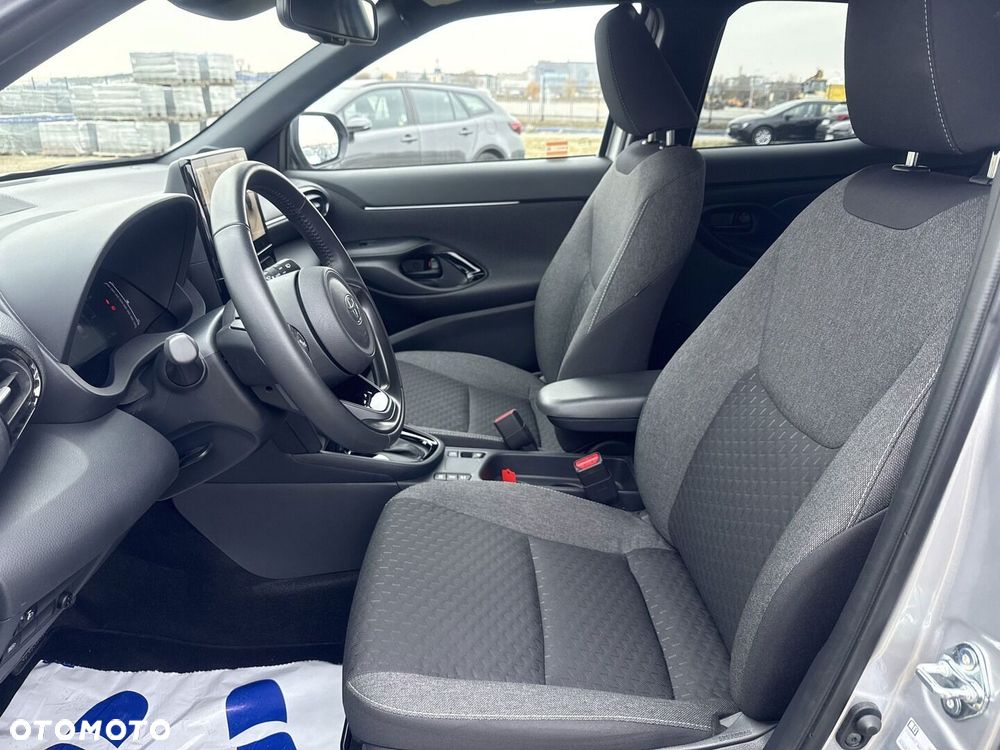 Toyota Yaris Cross Hybrid 1.5 Style - 16