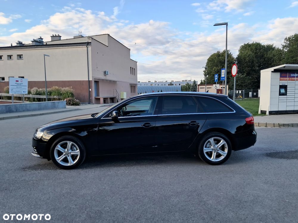Audi A4 Avant 2.0 TDI DPF Ambiente - 5