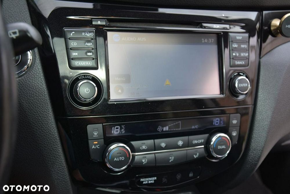 Nissan Qashqai 1.6 DIG-T 360 - 26