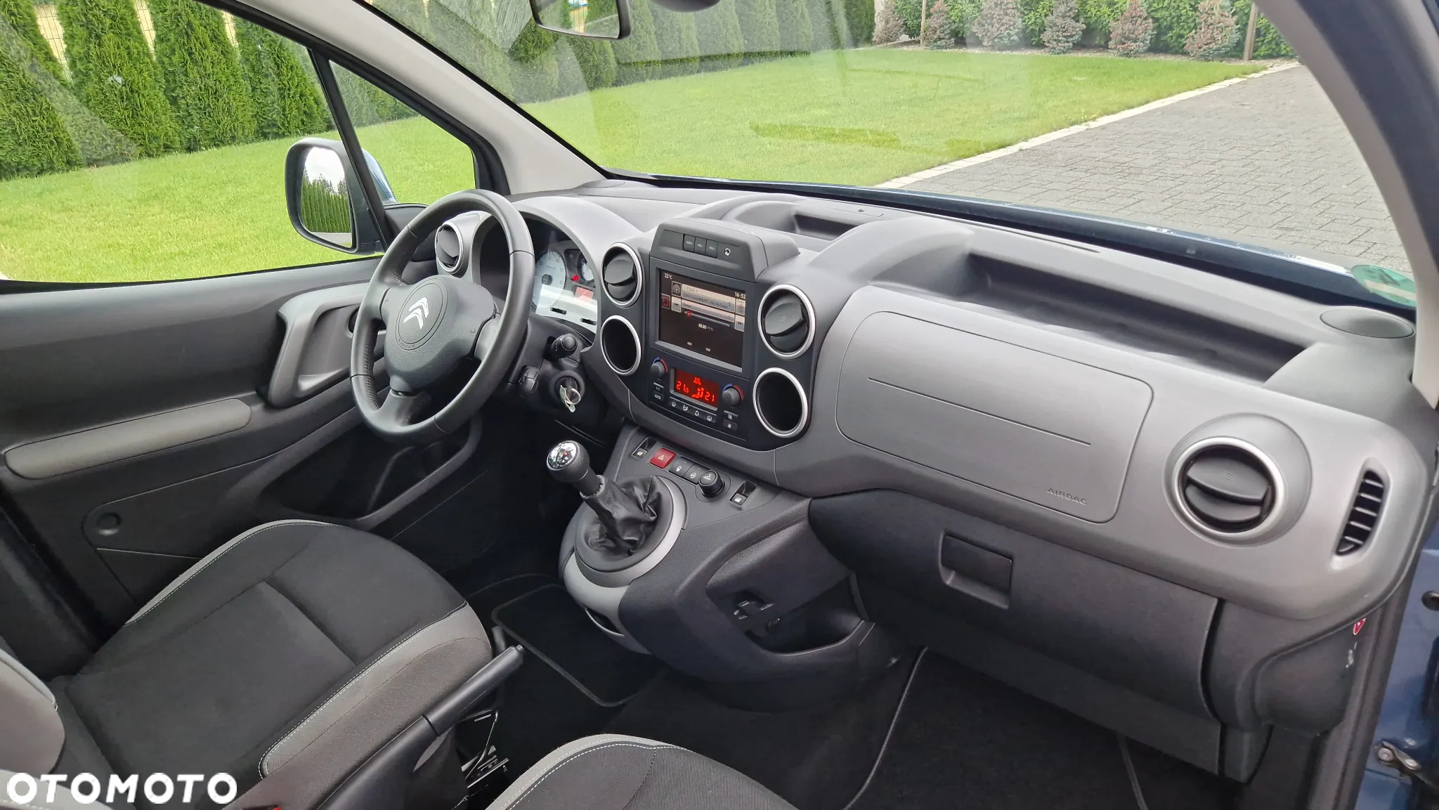 Citroën Berlingo Multispace BlueHDi 100 SELECTION - 19