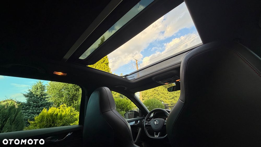 Skoda Octavia 2.0 TDI 4x4 RS DSG - 28
