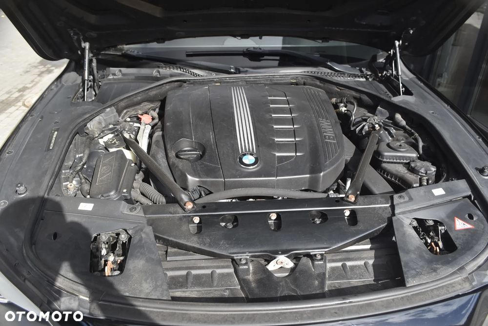 BMW Seria 7 730d L - 15