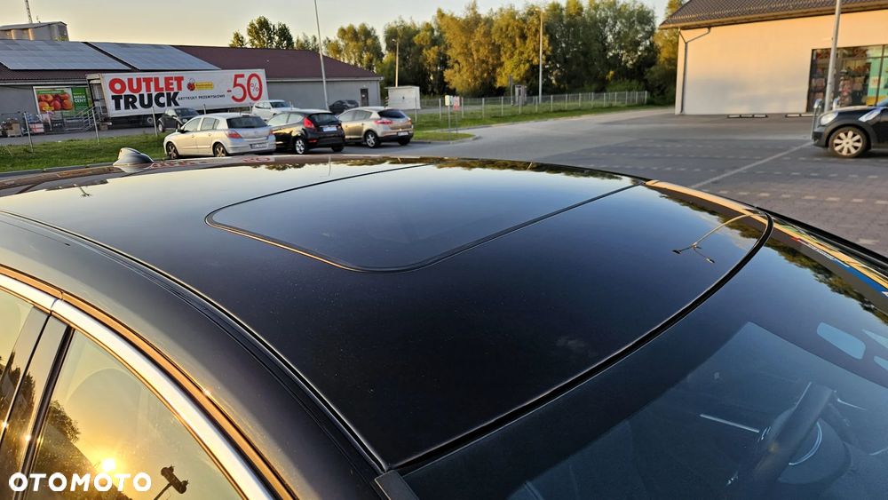 Volvo V60 ver-d6-plug--in--hybrid-awd-geartronic-summum - 12