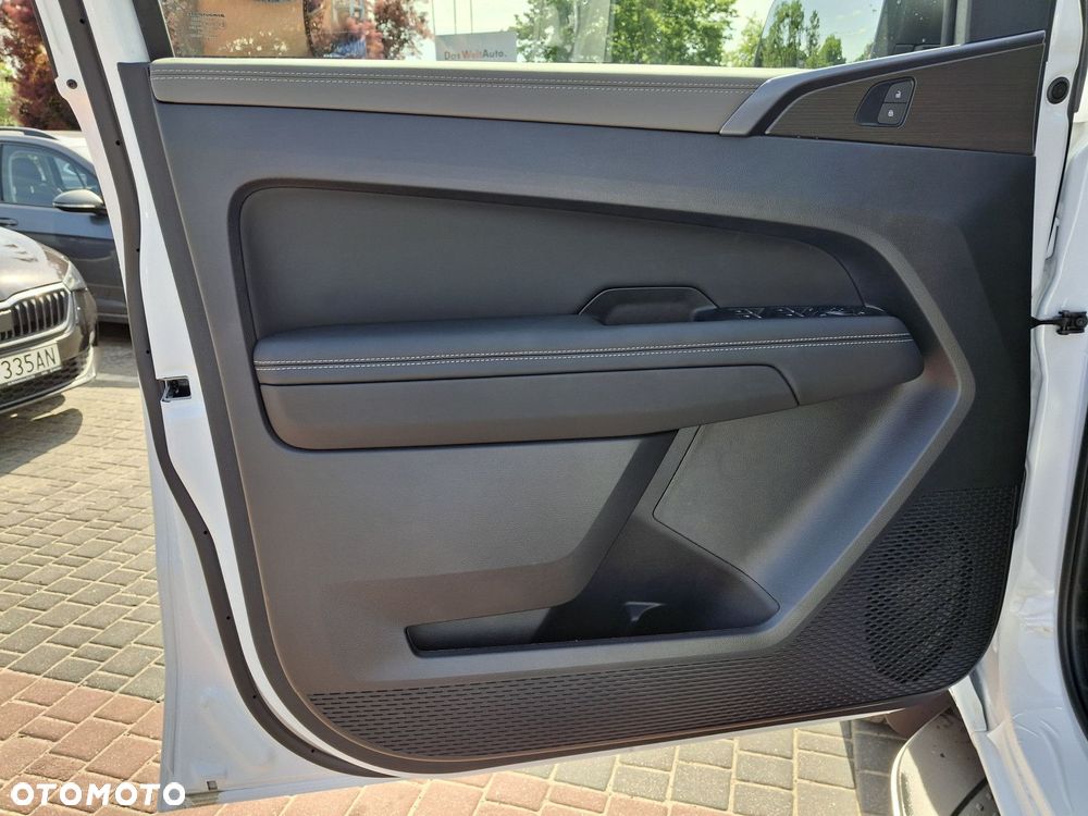 Volkswagen Amarok - 17