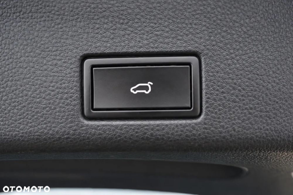 Volkswagen Sharan 1.4 TSI BMT Comfortline DSG - 28