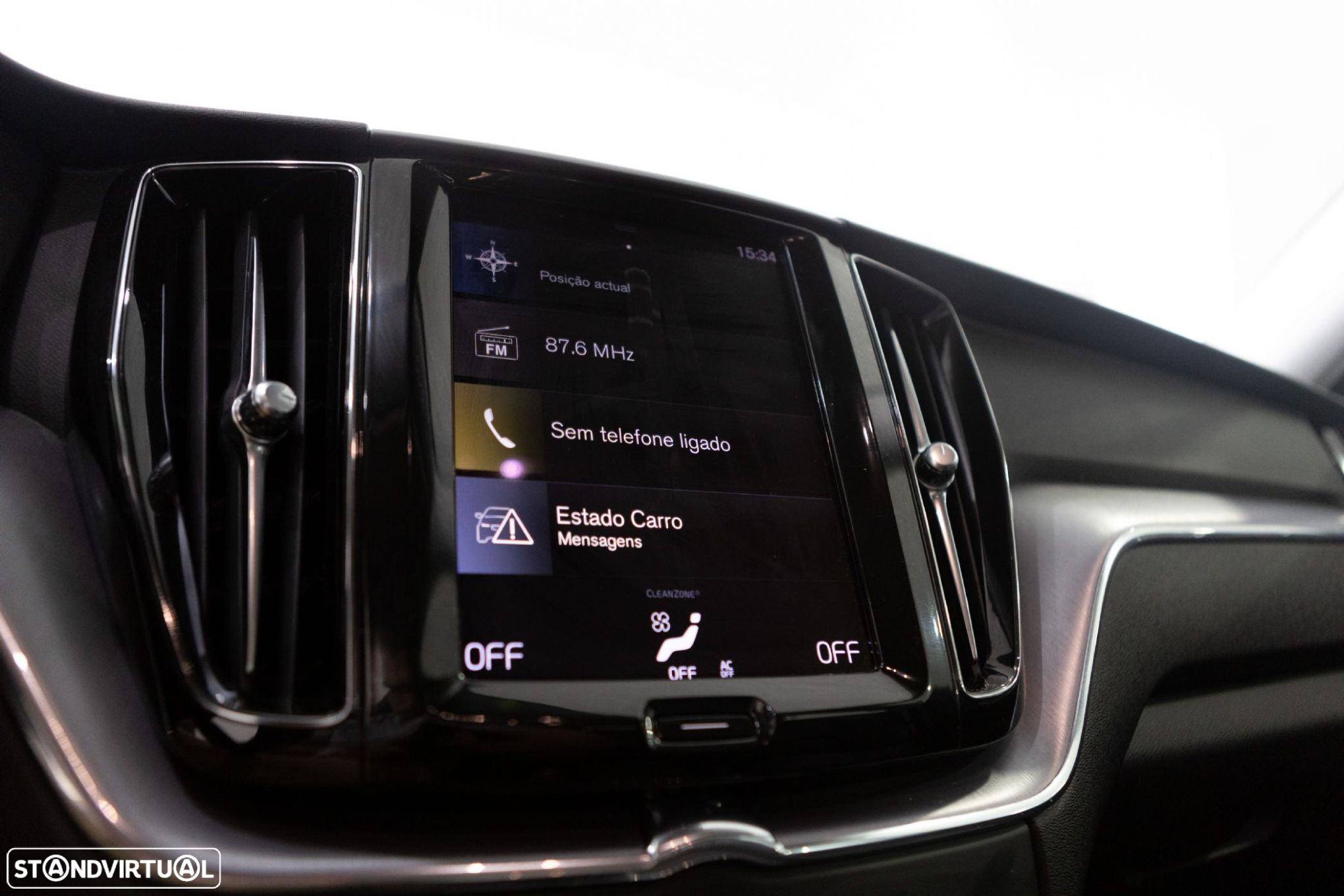 Volvo XC 60 B4 D AWD Geartronic Momentum - 41