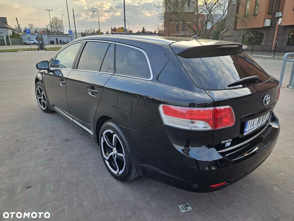 Toyota Avensis 2.2 D-CAT Prestige - 21