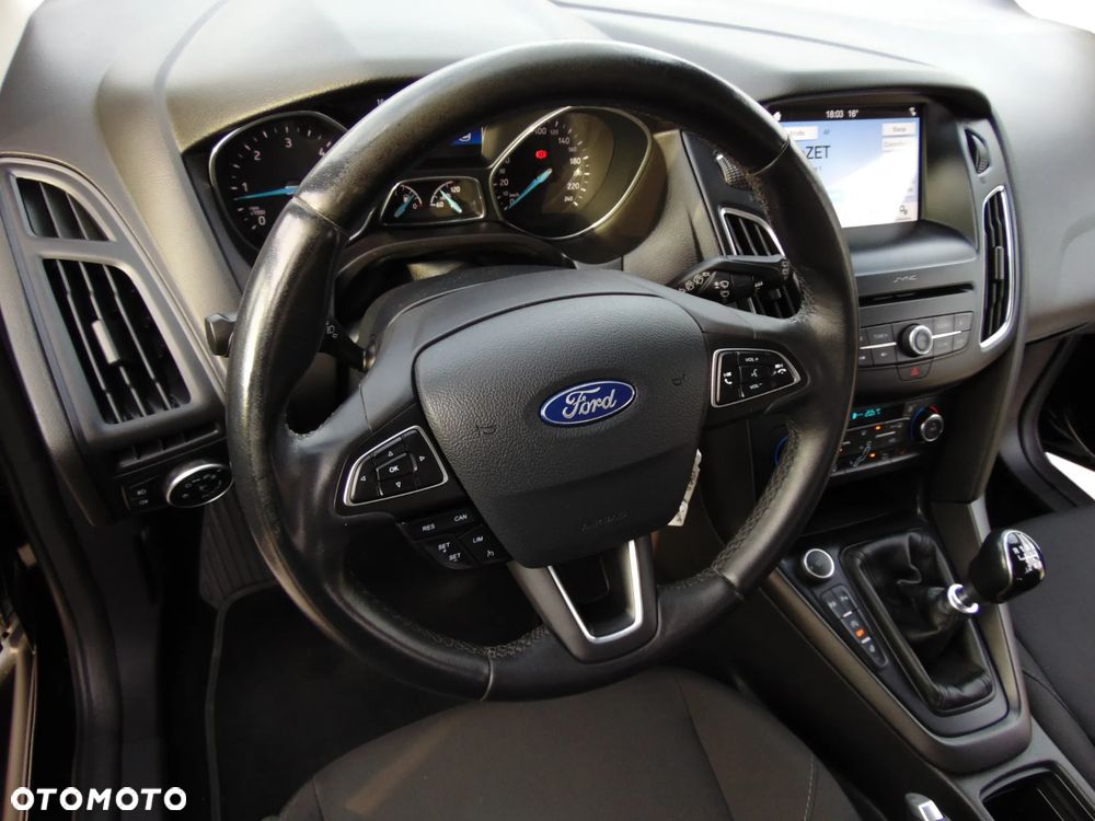Ford Focus - 15