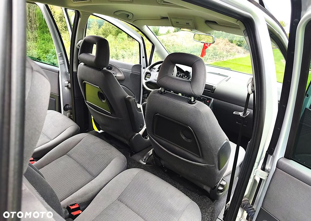 Seat Alhambra 2.0 TDI Reference - 10