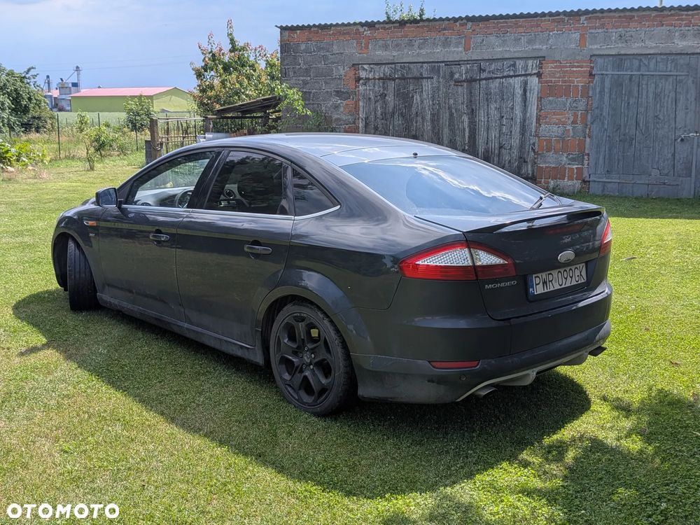 Ford Mondeo 2.5 Titanium S - 4