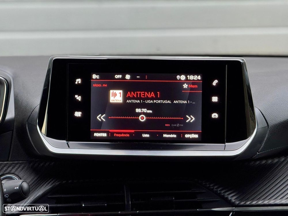 Peugeot 2008 1.2 PureTech Allure EAT8 - 40