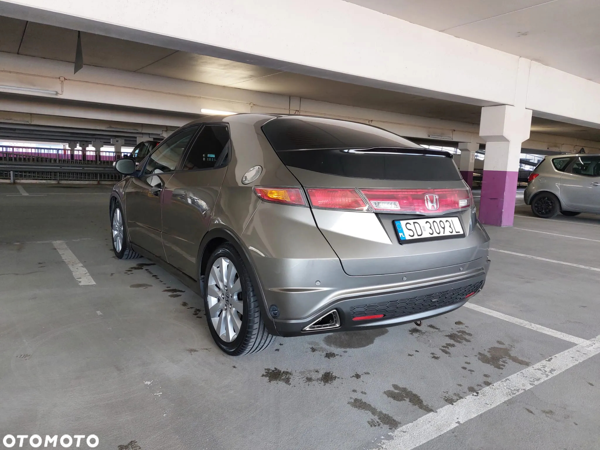 Honda Civic 1.8 Comfort - 11