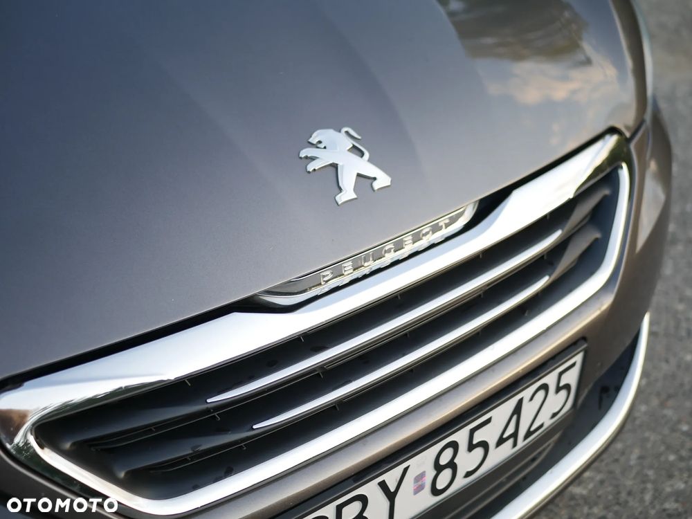 Peugeot 308 1.6 e-HDi Allure S&S - 12
