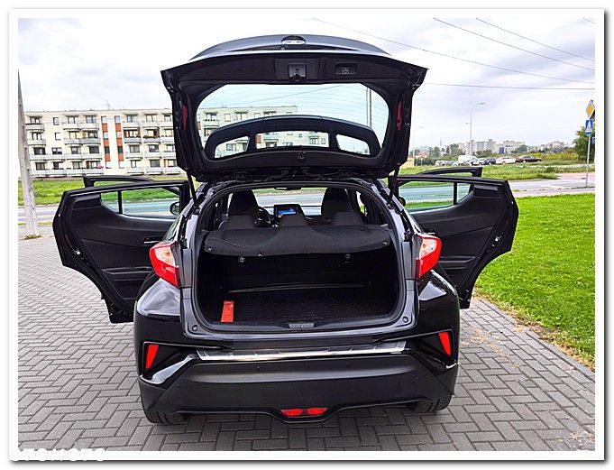 Toyota C-HR - 18