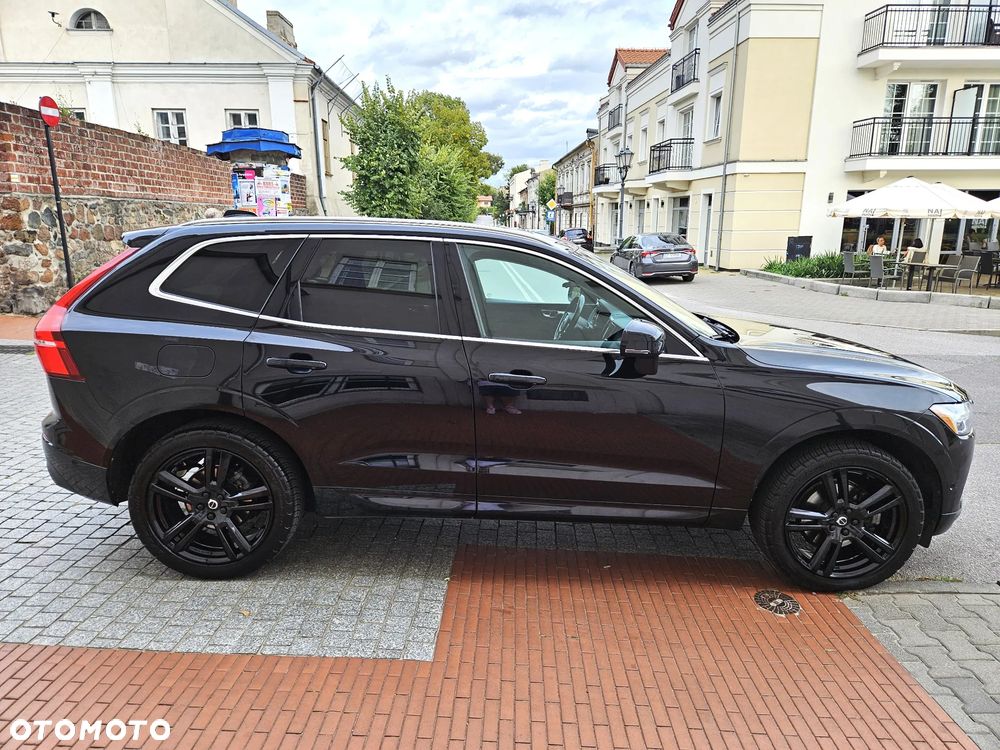 Volvo XC 60 T5 AWD Momentum Pro - 6