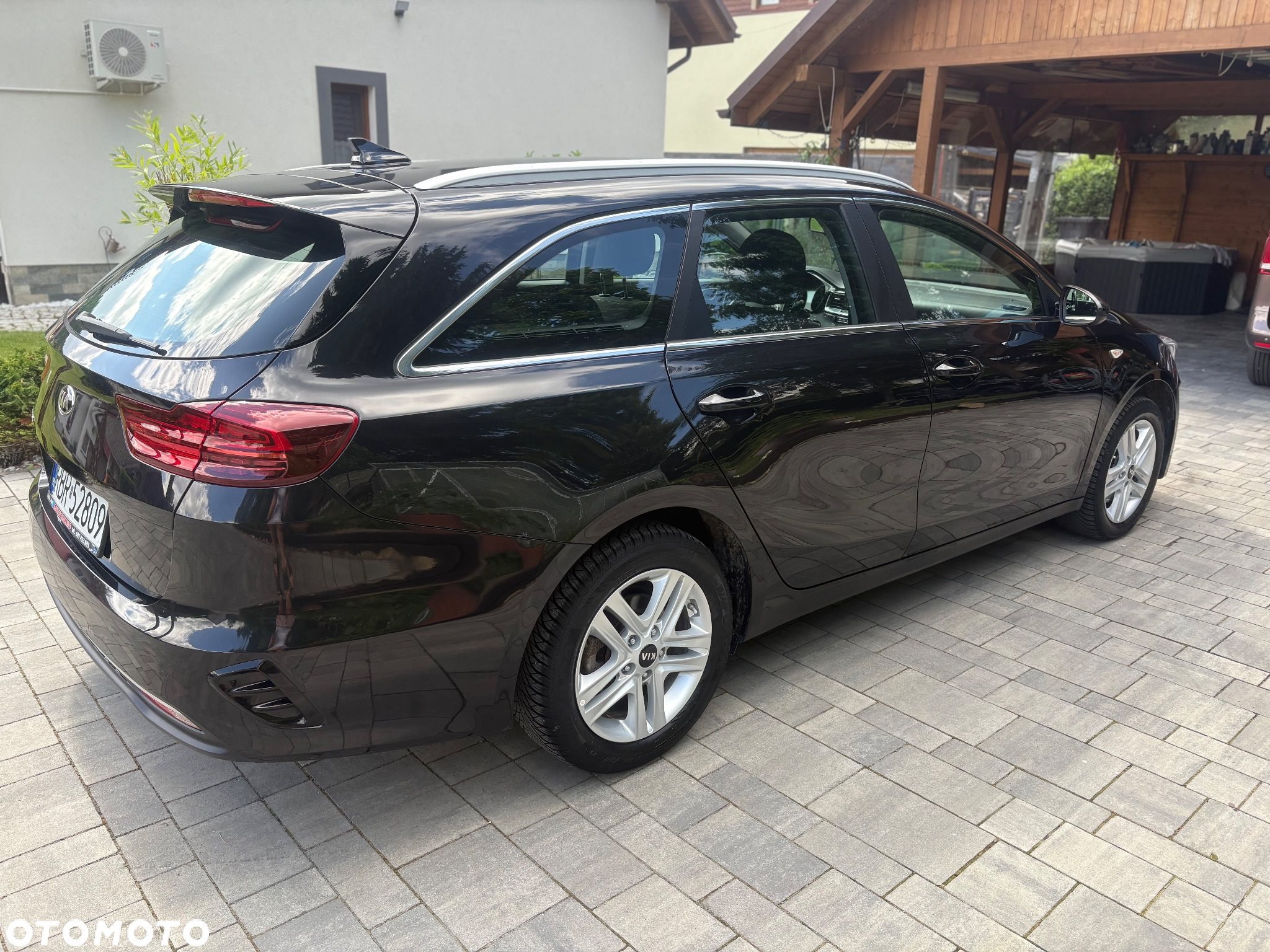 Kia Ceed - 16