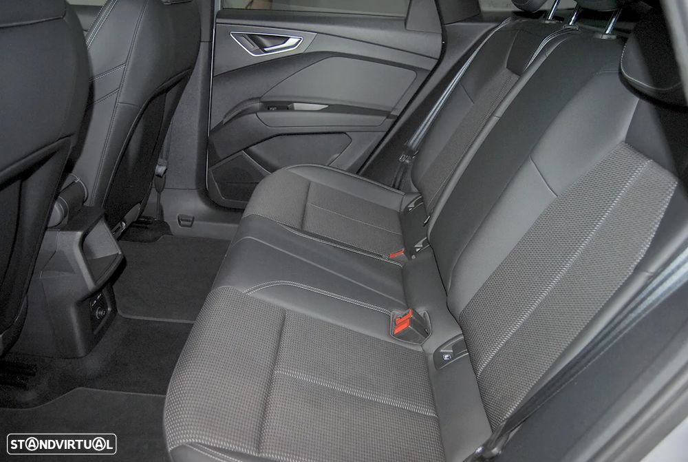 Audi Q4 Sportback e-tron 45 82 kWh SE Business Plus - 24
