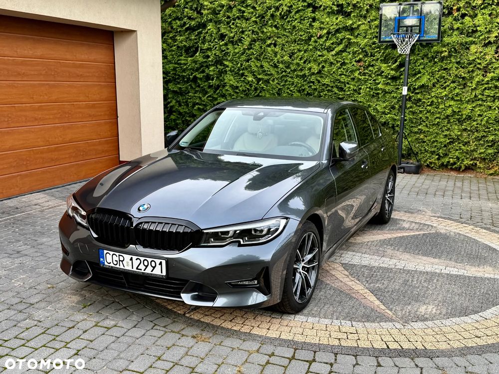 BMW 330E 2019 photo 5