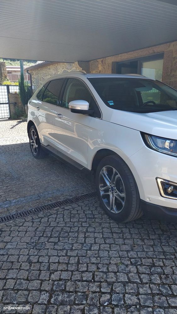 Ford Edge 2.0 TDCi Titanium - 4