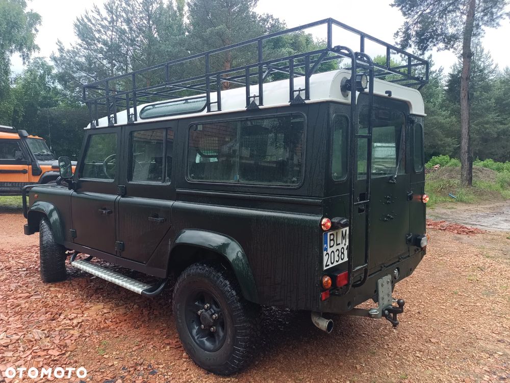 Land Rover Defender - 5