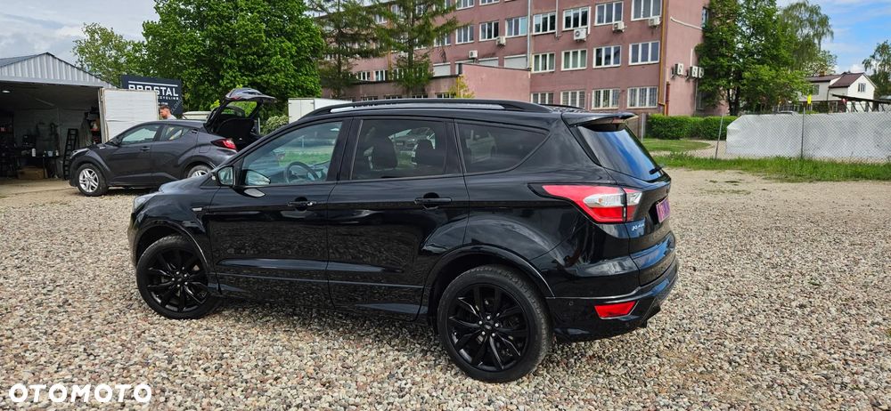 Ford Kuga - 30